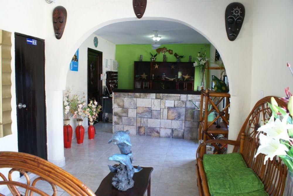 Oyo Hotel Addy Τουλούμ Εξωτερικό φωτογραφία